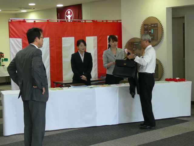 40th04.jpg